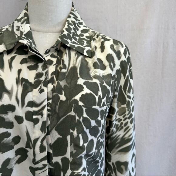 Diane von Furstenberg Lorelei Two Print Top in Feather Leopard 100% silk size 6 - Picture 5 of 16